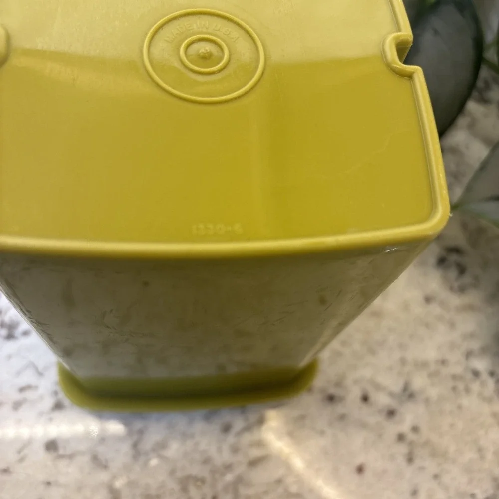 VTG Tupperware Olive Pickle Keeper Pick-a-Deli Avocado Green‎ 3 Piece USA 1330-6